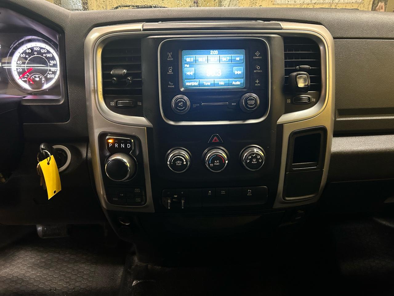 2019 RAM 1500 Classic SLT - Photo #10