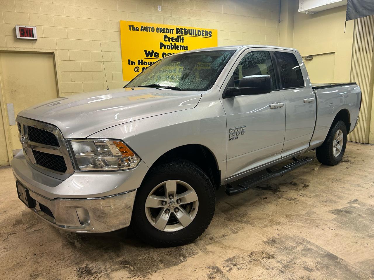 2019 RAM 1500 Classic SLT - Photo #2