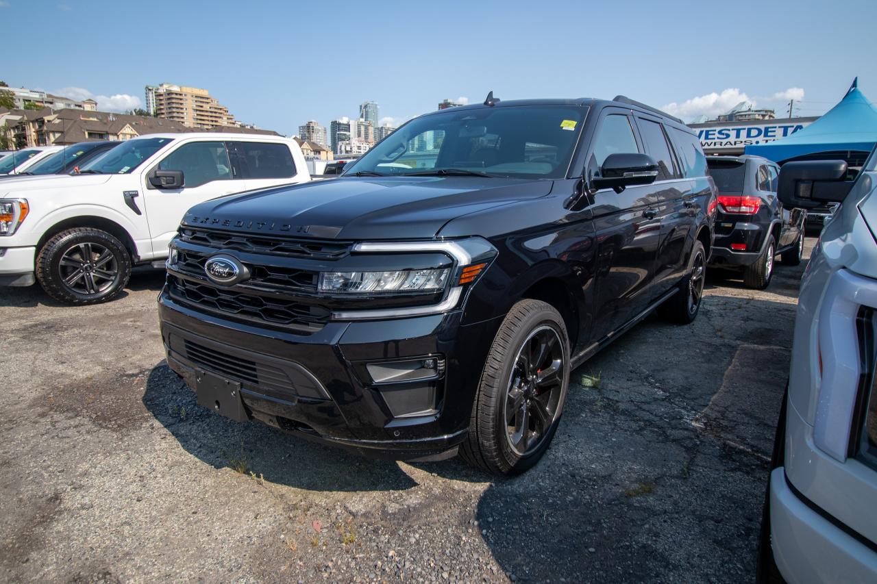 2024 Ford Expedition LIMITED MAX 4X4 Photo1