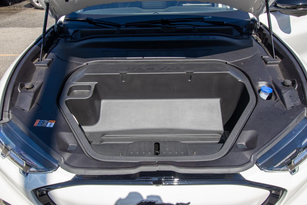 2025 Ford Mustang Mach-E Premium AWD Extended Range Photo5