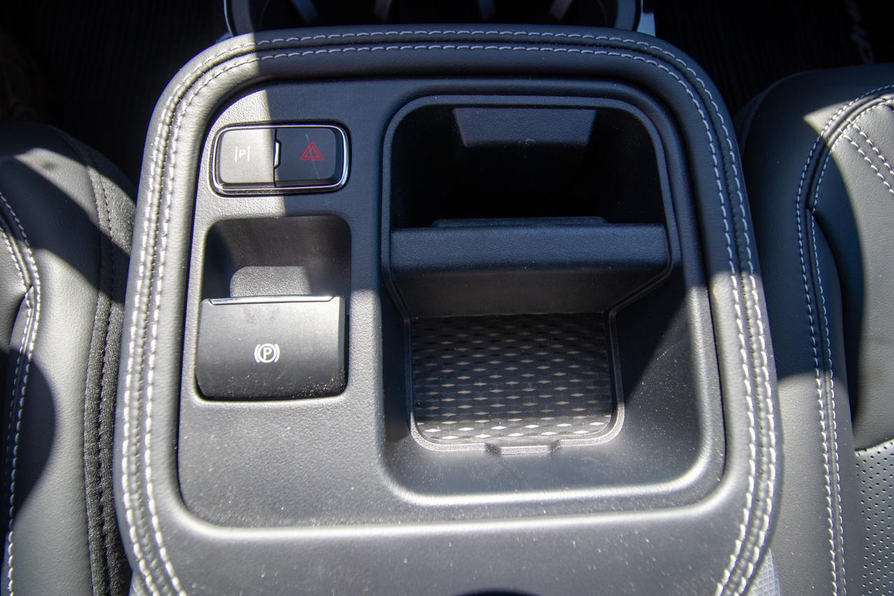2025 Ford Mustang Mach-E Premium AWD Extended Range Photo5