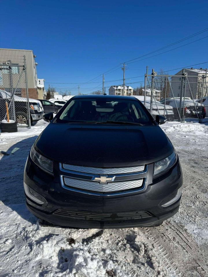 2015 Chevrolet Volt  - Photo #2