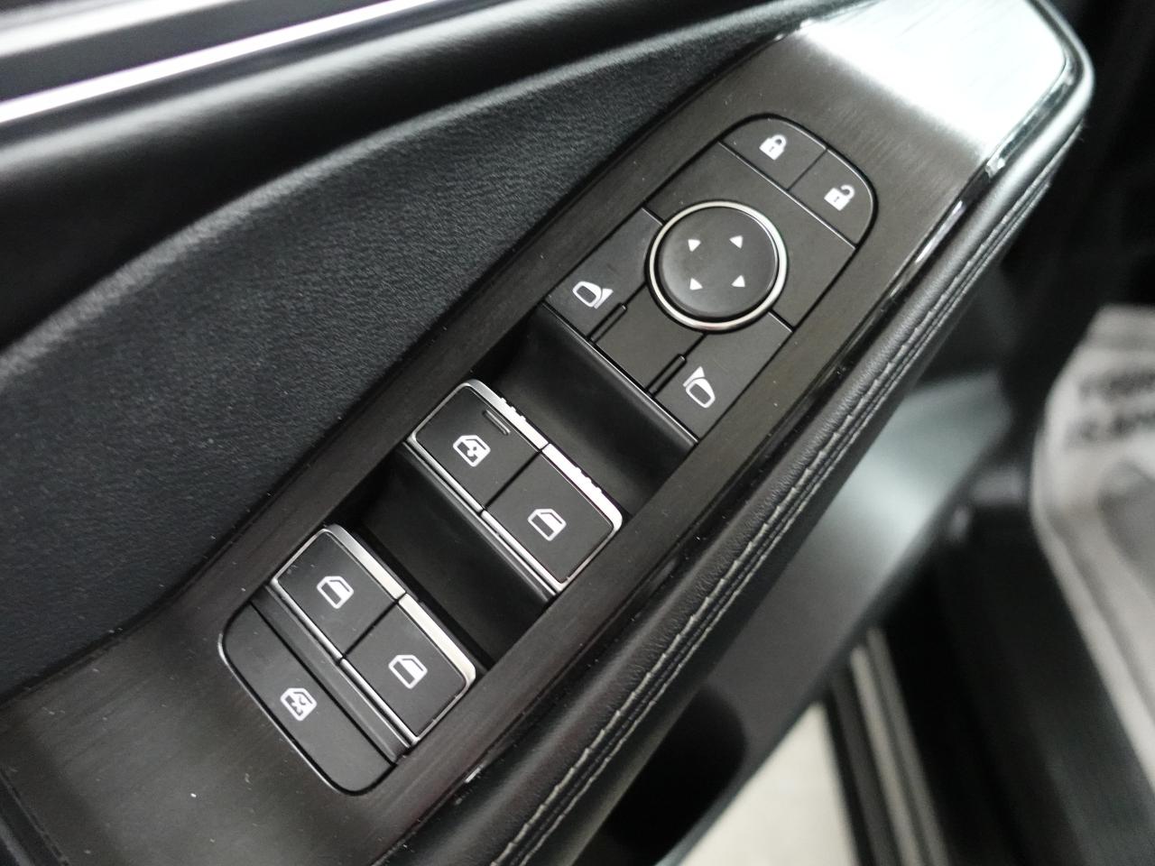 2023 Nissan Rogue PLATINUM | AWD | Panoroof | Nav | BSM | CarPlay