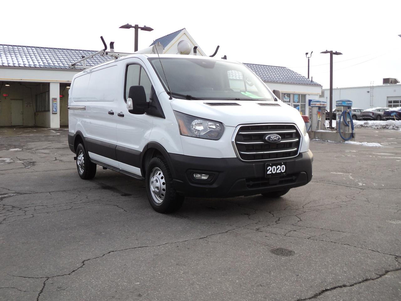 2020 Ford Transit Cargo Van T-150 LowRoof 3.5L6cyl 130"WB RWD BackUpCam - Photo #4