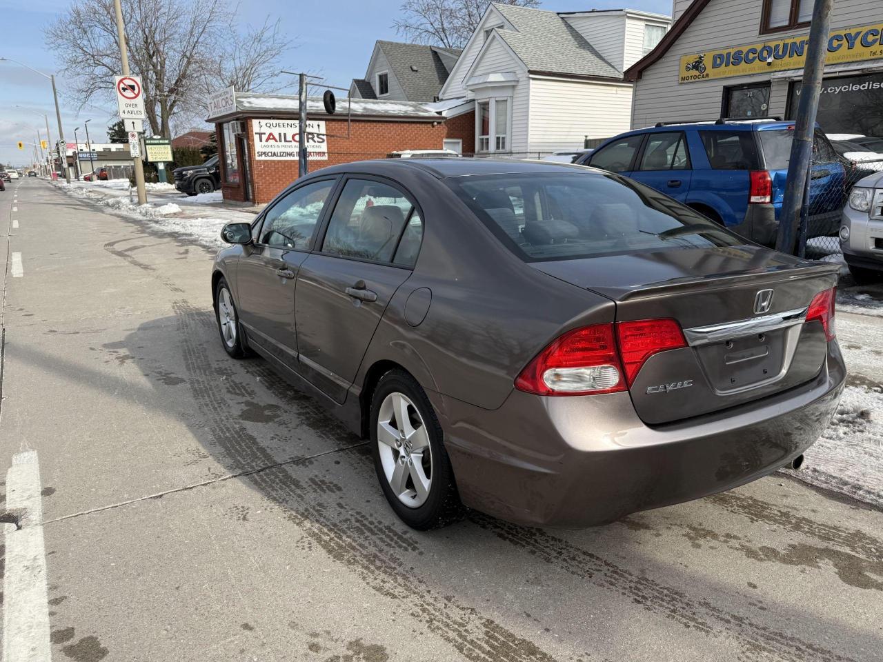 2010 Honda Civic 4dr Man Sport - Photo #12