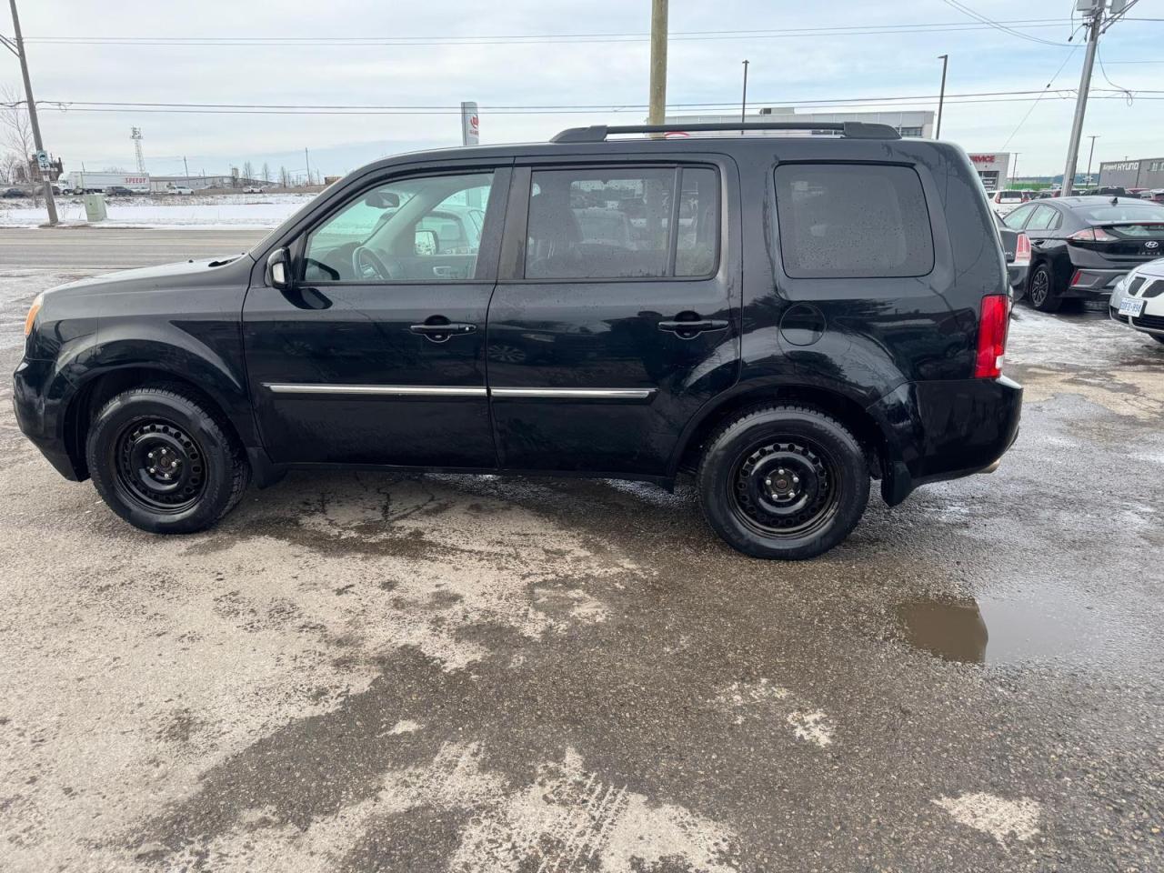 2015 Honda Pilot TOURING, LOADED, NO ACCIDENTS, 2 SETS WHEELS, CERT - Photo #2