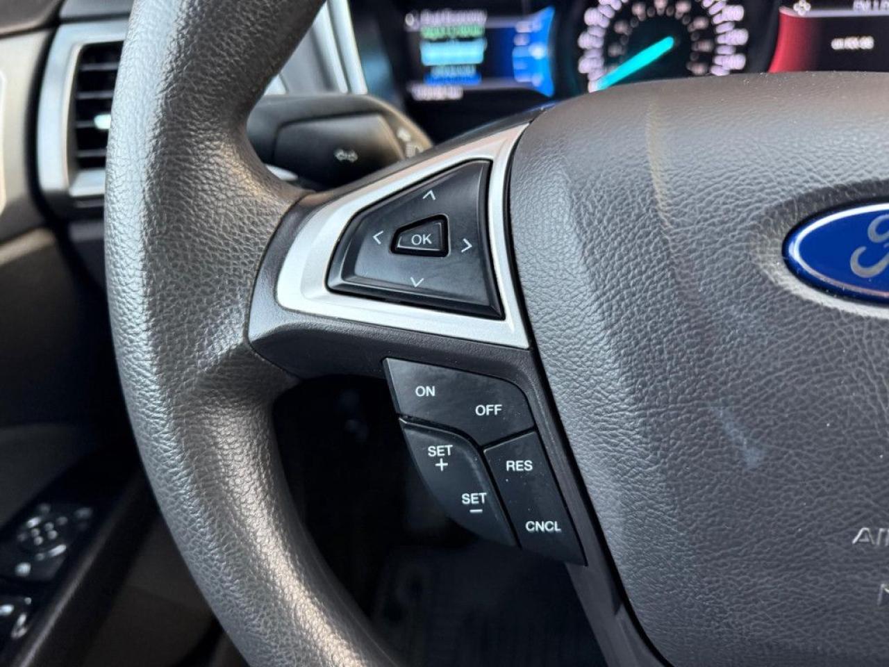 2016 Ford Fusion SE | CLEAN CARFAX | ONE-OWNER | LOW KMS | BIG SCREEN | ALLOY WHEELS | BACK-UP CAM | HEATED SEATS | - Photo #22