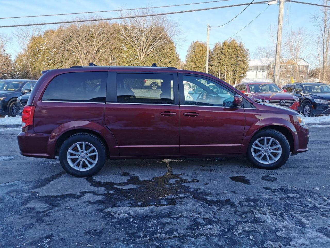 2019 Dodge Grand Caravan SE Plus - Photo #6