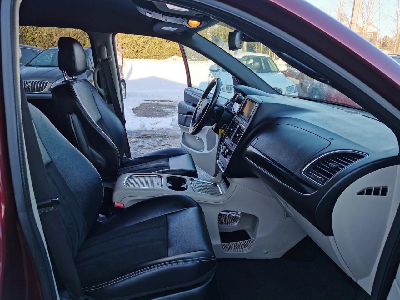 2019 Dodge Grand Caravan SE Plus - Photo #23