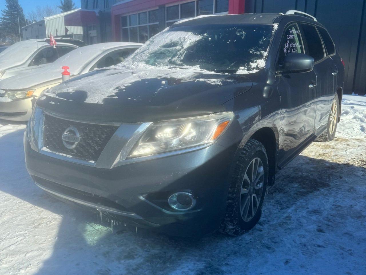 Used 2015 Nissan Pathfinder S 4WD for sale in Trois-Rivières, QC