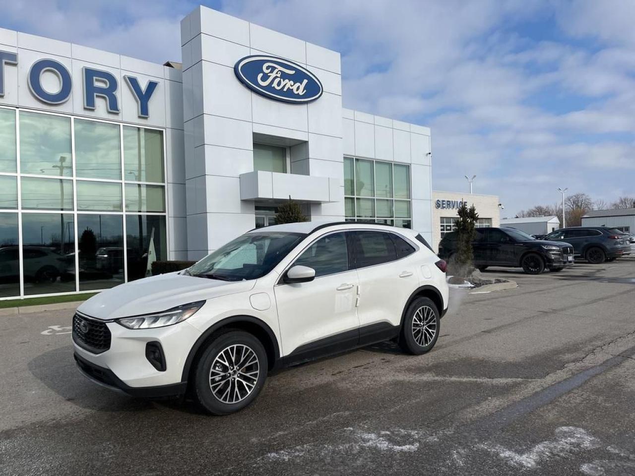 New 2025 Ford Escape PHEV HYBRID POWERTRAIN for sale in Chatham, ON