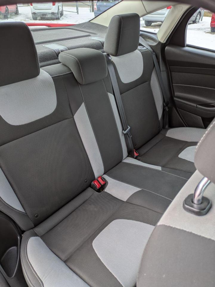 2012 Ford Focus 4DR SDN SE - Photo #14