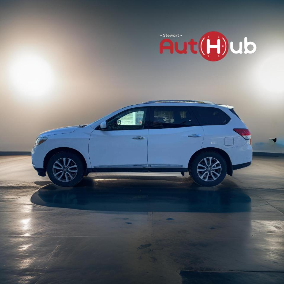 2014 Nissan Pathfinder 4WD 4DR SL - Photo #4