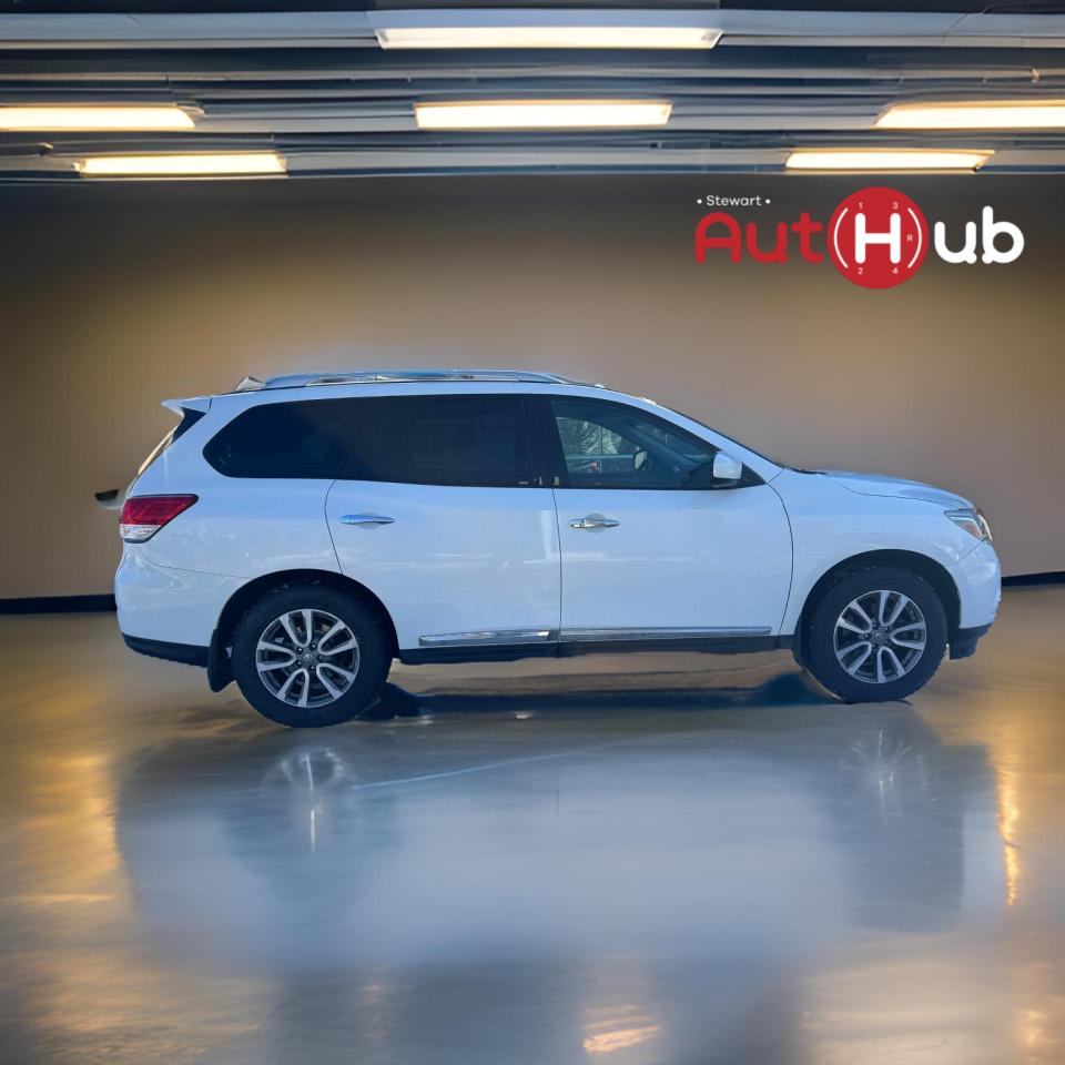 2014 Nissan Pathfinder 4WD 4DR SL - Photo #8