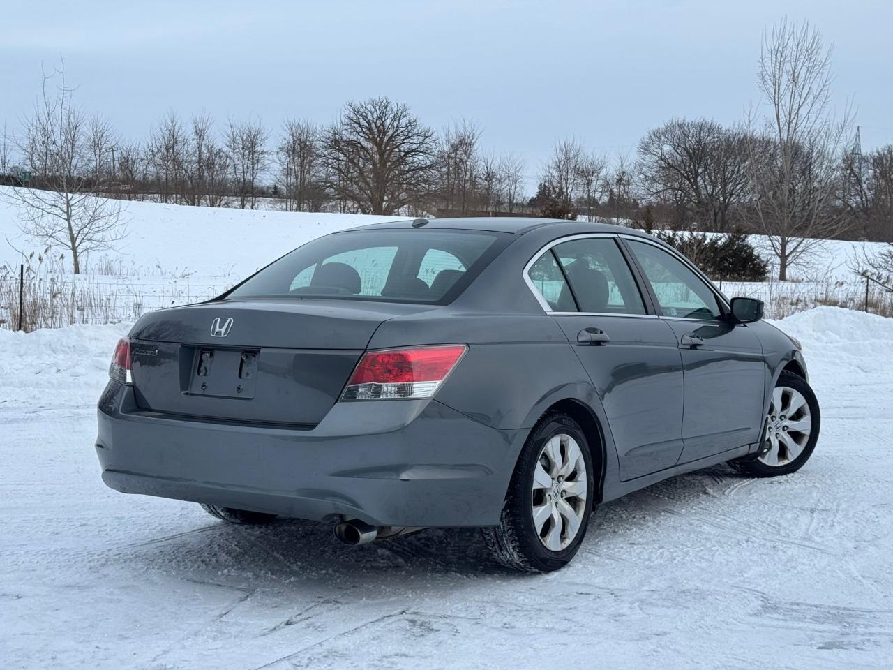 2010 Honda Accord EX-L | CLEAN CARFAX | LEATHER | SUNROOF | ALLOYS | Photo4