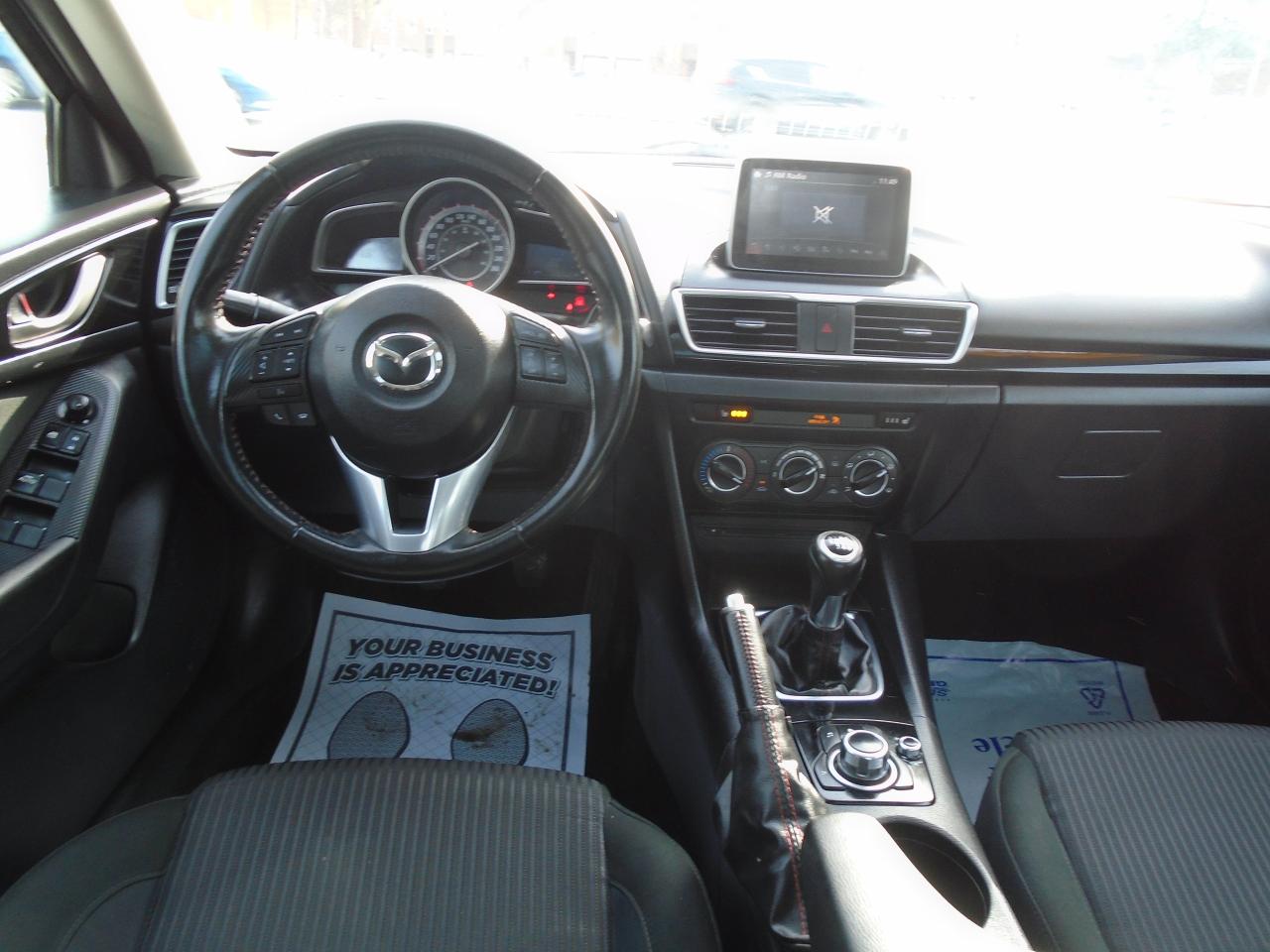 2014 Mazda MAZDA3 GS / 6SPD / REAR CAM / NEW BRAKES AND TIRES /AC/ - Photo #13