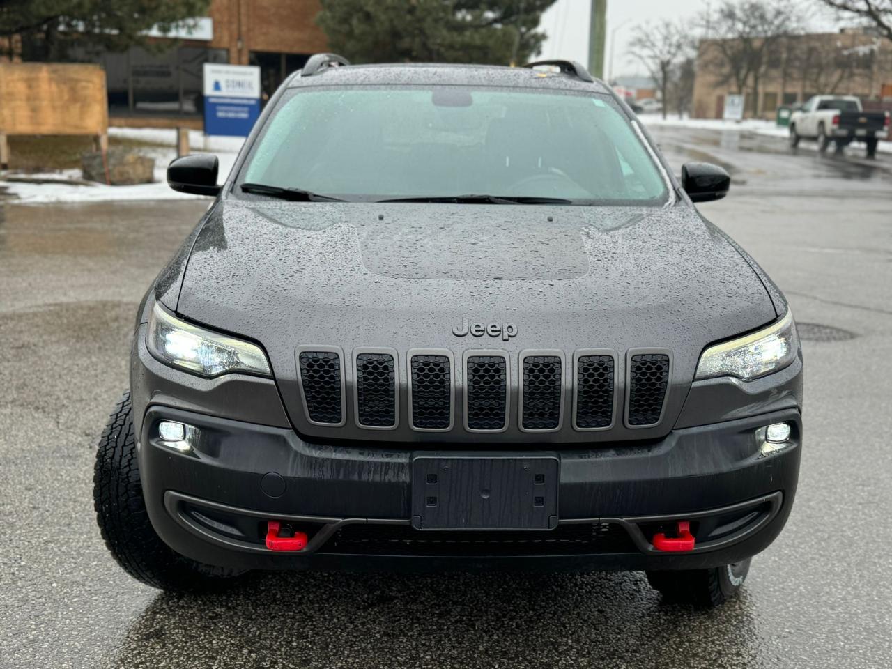 2022 Jeep Cherokee Trailhawk - Photo #2