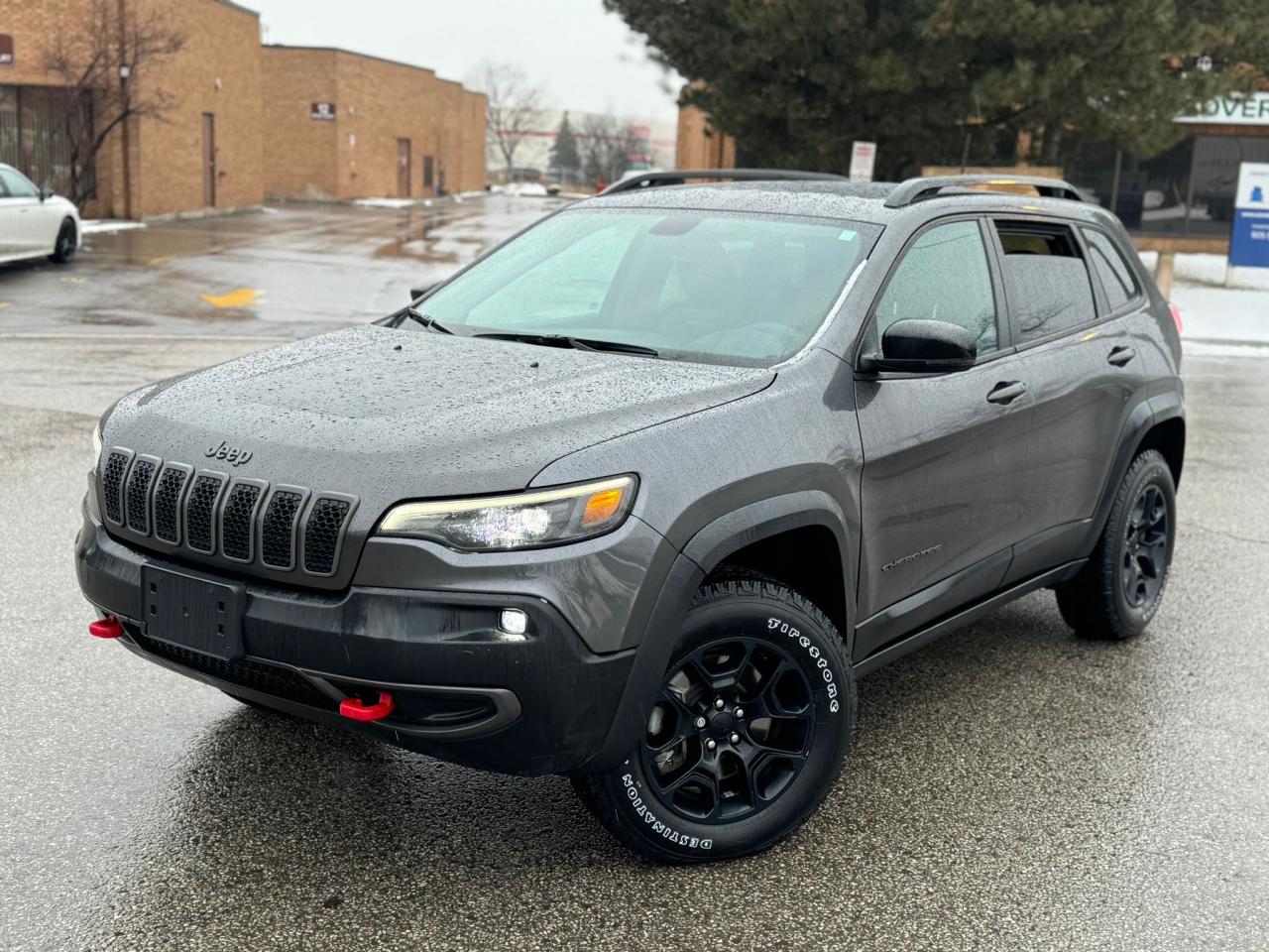 2022 Jeep Cherokee Trailhawk - Photo #4