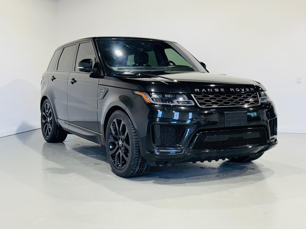 2018 Land Rover Range Rover Sport Supercharged / R DYNAMIC - Photo #3