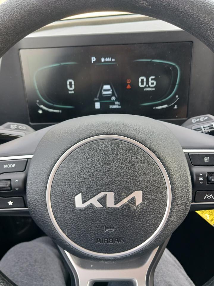 2023 Kia Sportage LX AWD - Photo #6