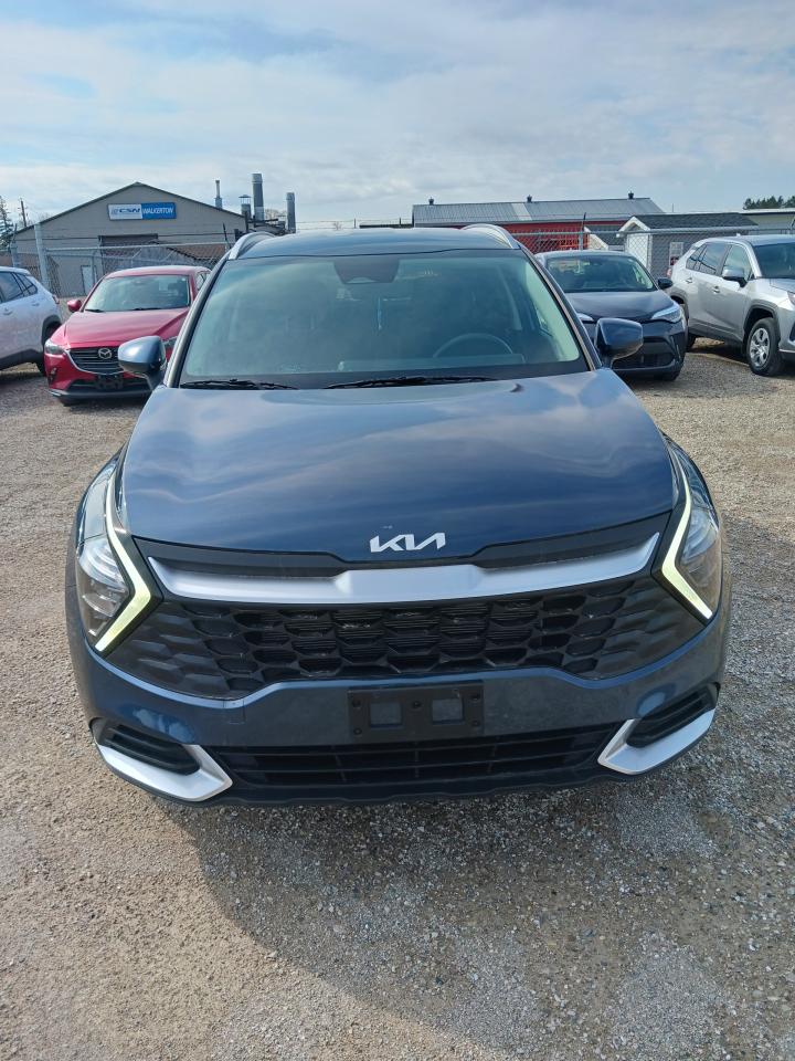 2023 Kia Sportage LX AWD - Photo #2