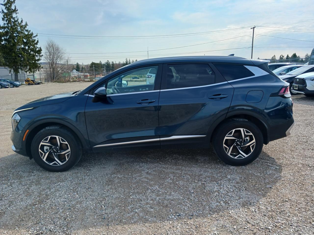 2023 Kia Sportage LX AWD - Photo #4