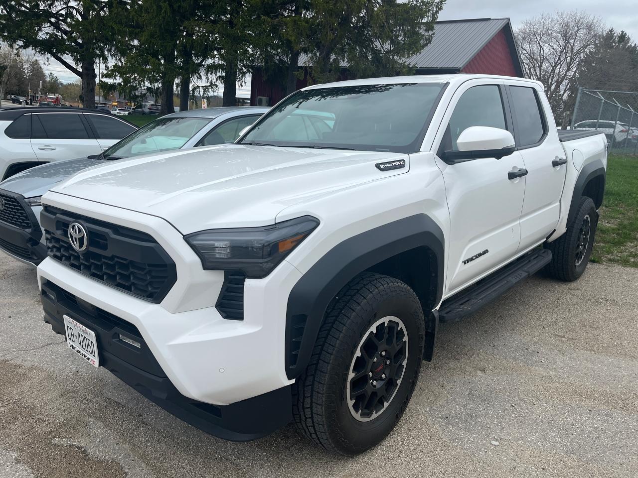 2024 Toyota Tacoma HYBRID TRD Off Road Premium - Photo #2