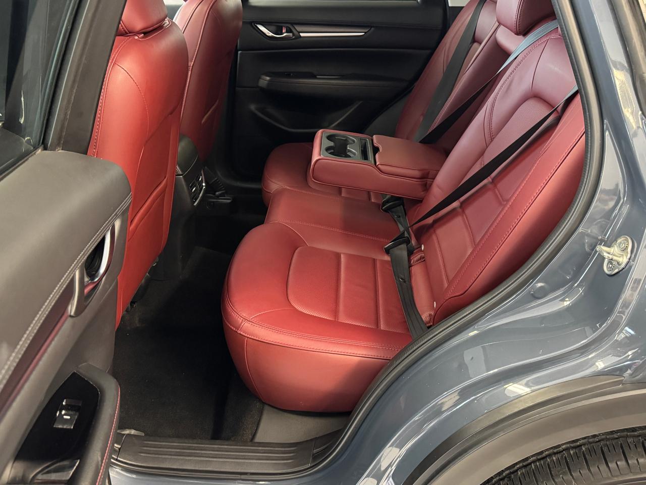 2021 Mazda CX-5 Kuro Edition+Red Leather+Roof+BSM+CLEAN CARFAX - Photo #28