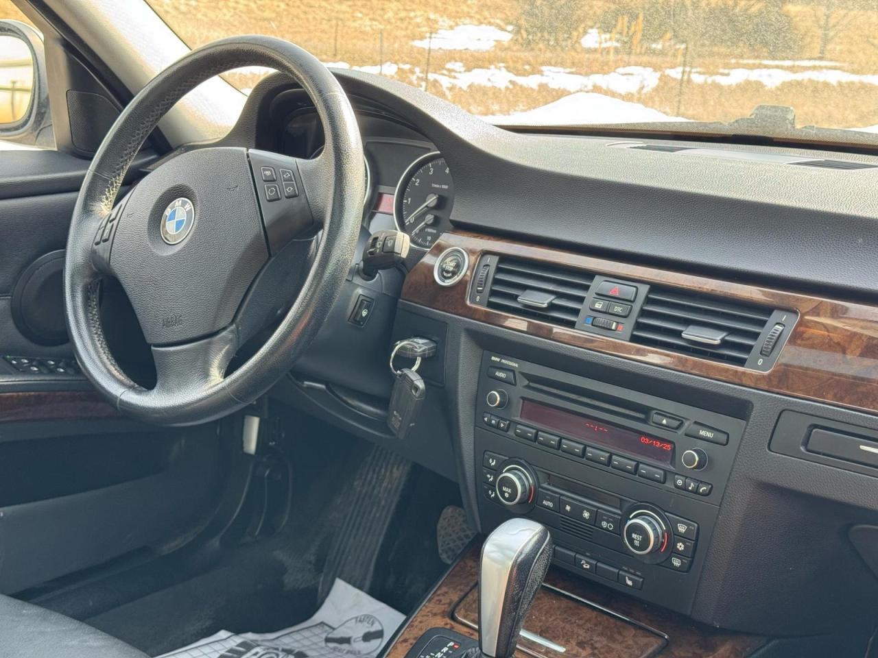 2009 BMW 3 Series 328I XDRIVE | CLEAN CARFAX | HTD STEERING | Photo13