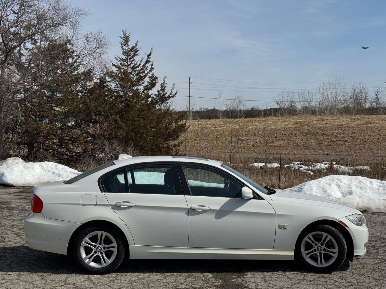 2009 BMW 3 Series 328I XDRIVE | CLEAN CARFAX | HTD STEERING | Photo5