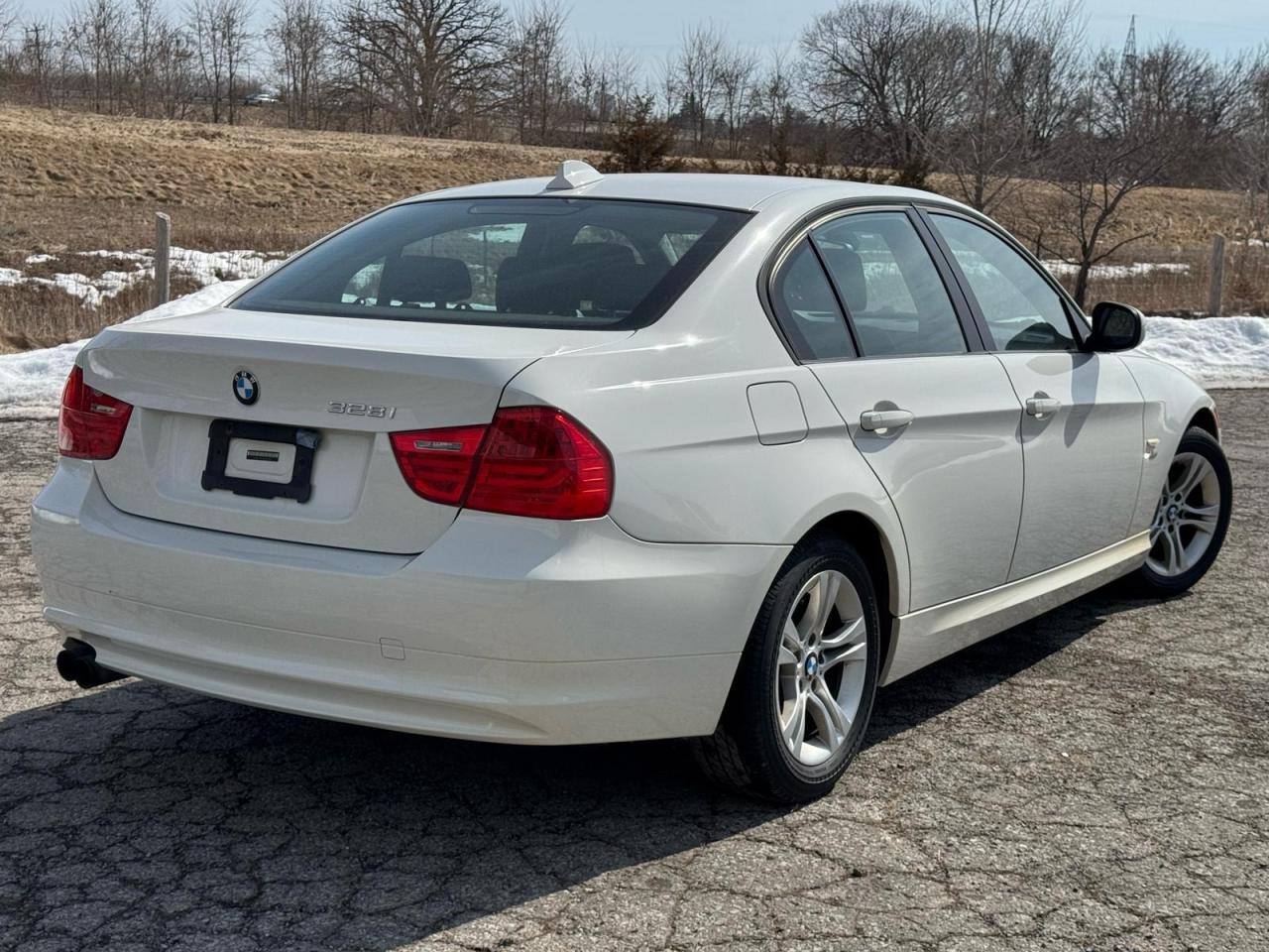 2009 BMW 3 Series 328I XDRIVE | CLEAN CARFAX | HTD STEERING | Photo4
