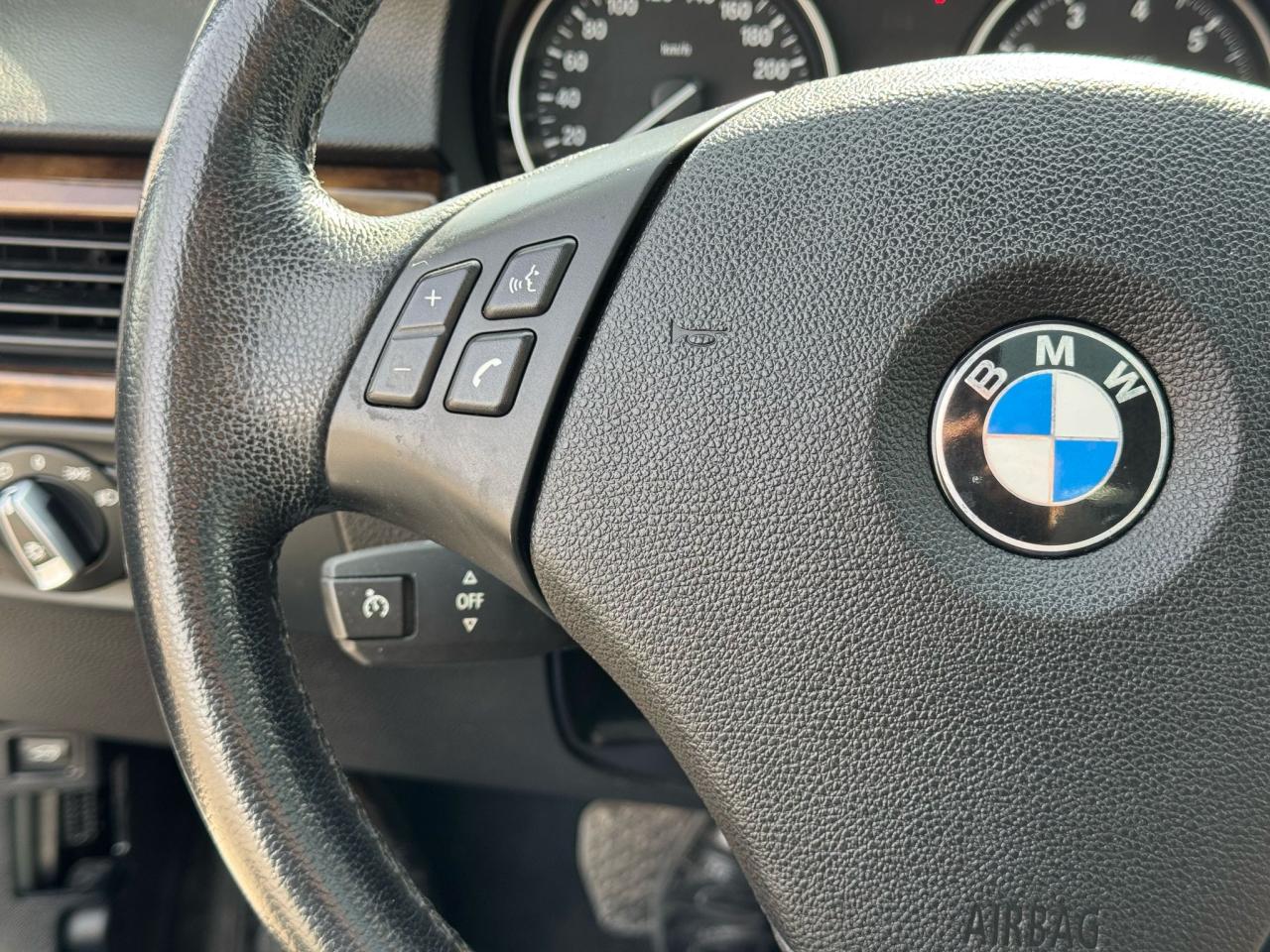 2009 BMW 3 Series 328I XDRIVE | CLEAN CARFAX | HTD STEERING | Photo35