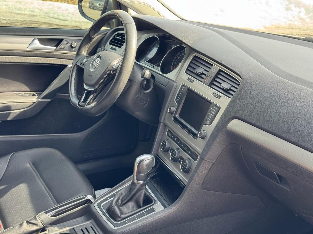 2017 Volkswagen Golf HIGHLINE | ONE OWNER | CLEAN CARFAX | LEATHER | Photo7