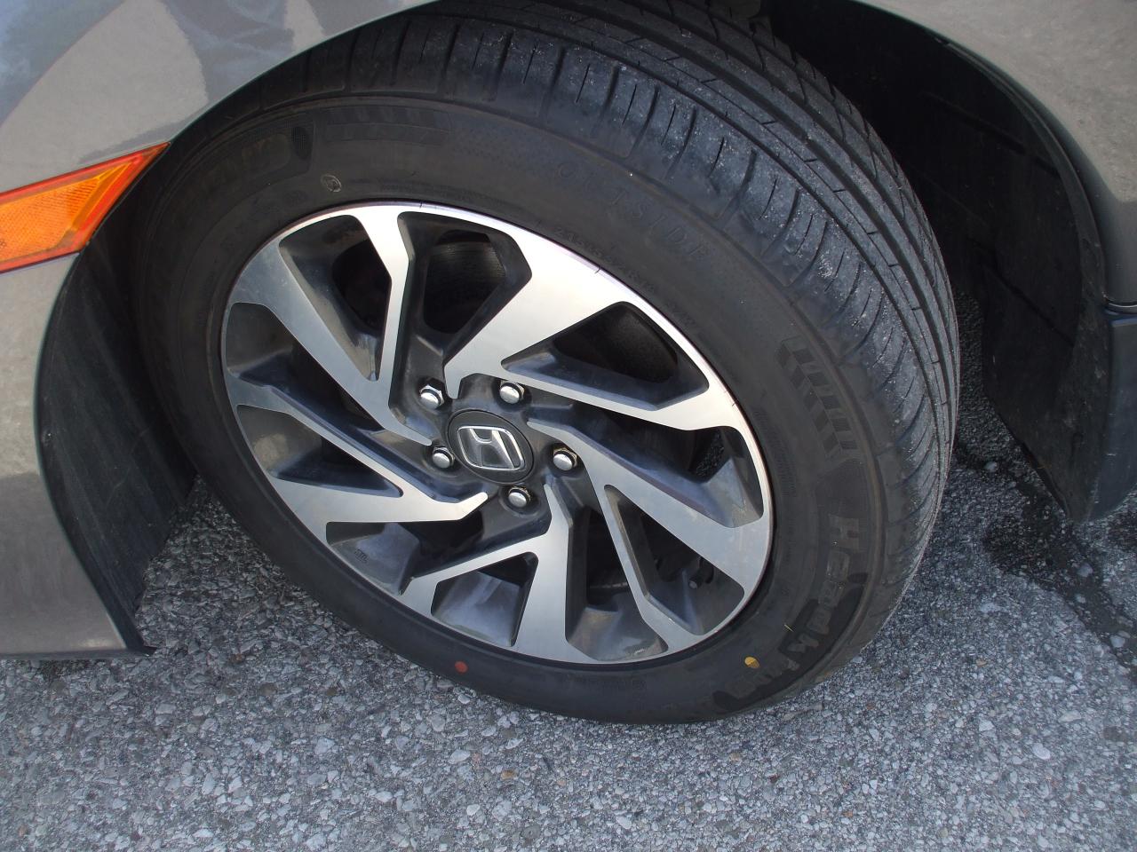 2019 Honda Civic EX,Auto,One Owner,Bluetooth,No Accident,Certified - Photo #25