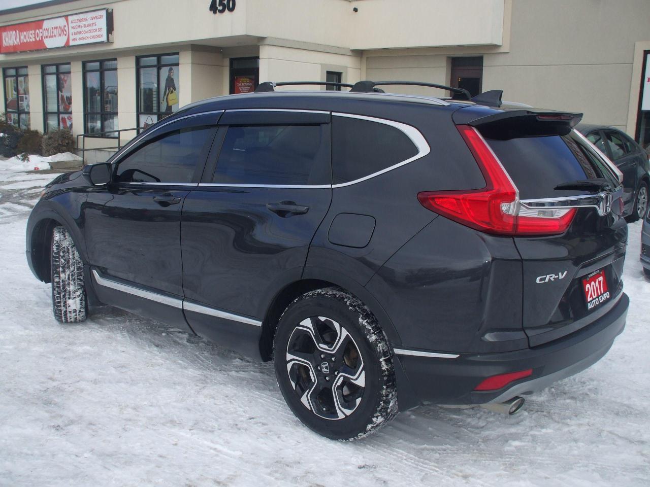 2017 Honda CR-V Touring,Fully Loaded,GPS,AWD,Leather,Sunroof,Fogs - Photo #3