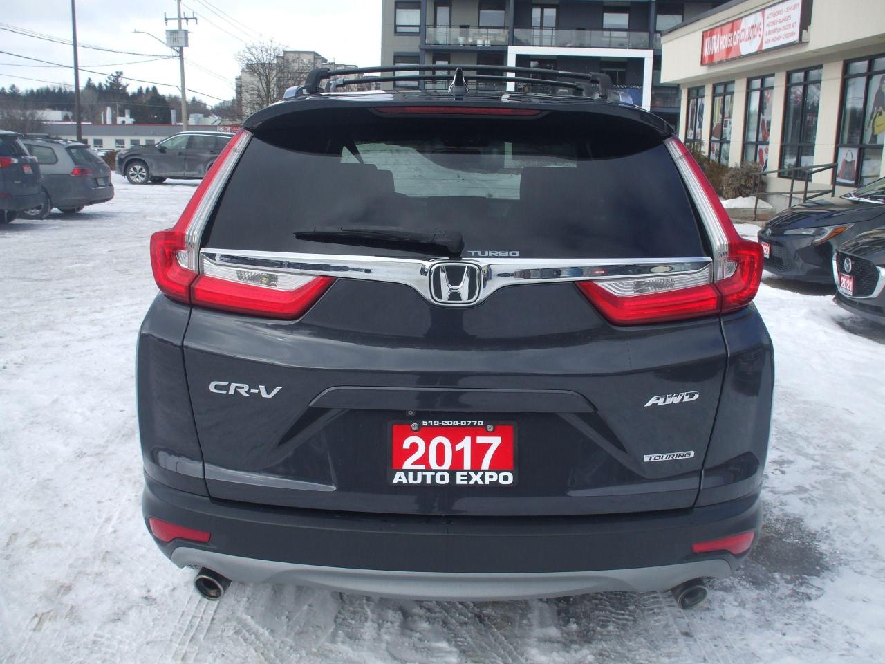 2017 Honda CR-V Touring,Fully Loaded,GPS,AWD,Leather,Sunroof,Fogs - Photo #4