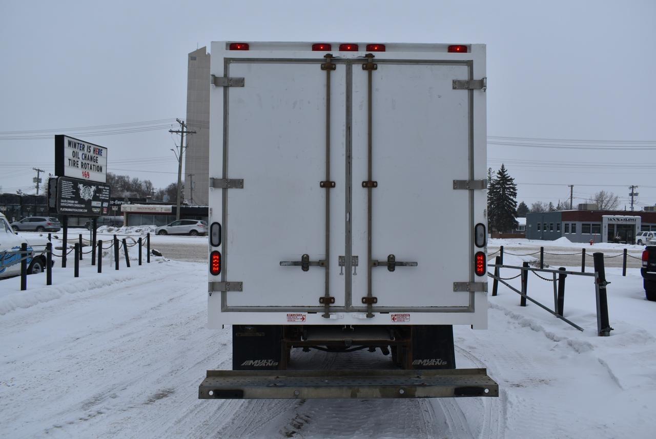 2016 Ford Transit T-350 156" 9950 GVWR DRW - Photo #5