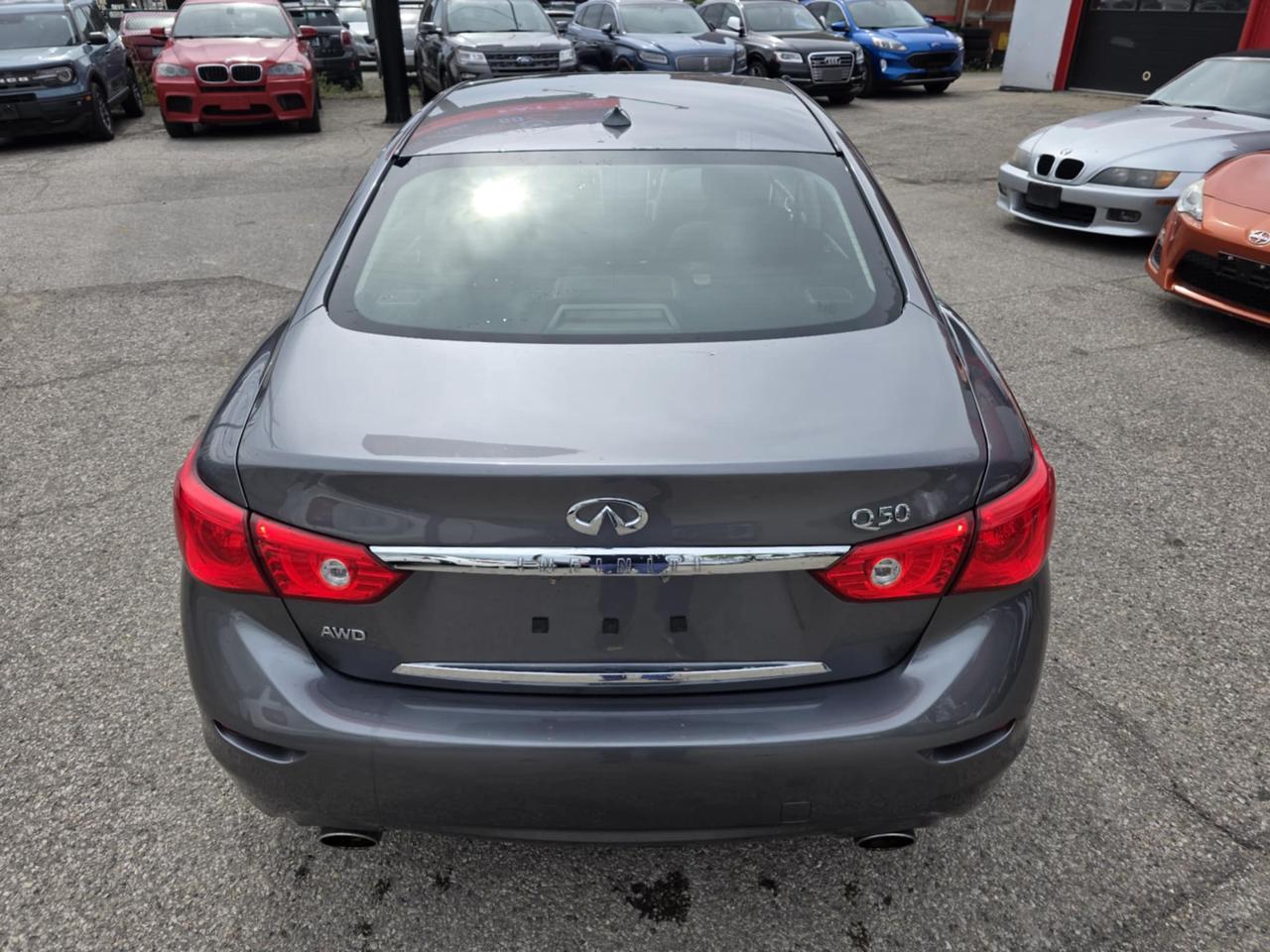 2016 Infiniti Q50 AWD 2.0t Photo4