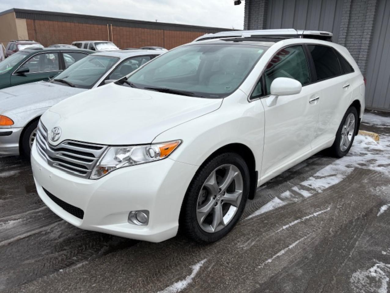 Used 2009 Toyota Venza AWD for sale in Burlington, ON