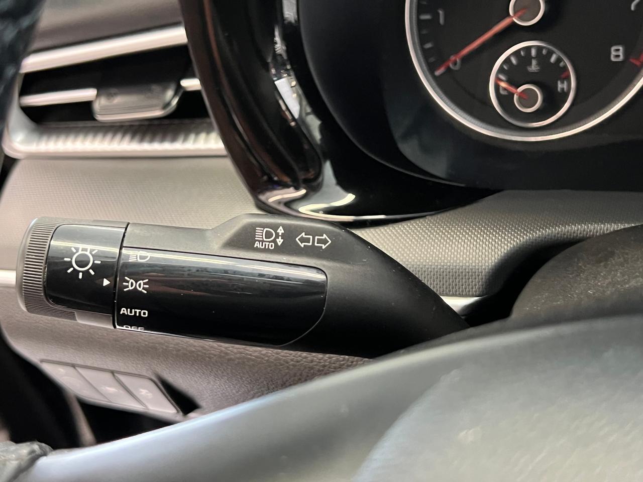 2021 Kia K5 LX AWD+New Tires+RemoteStart+LaneKeep+CLEAN CARFAX Photo