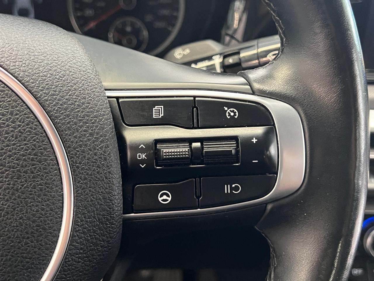 2021 Kia K5 LX AWD+New Tires+RemoteStart+LaneKeep+CLEAN CARFAX Photo