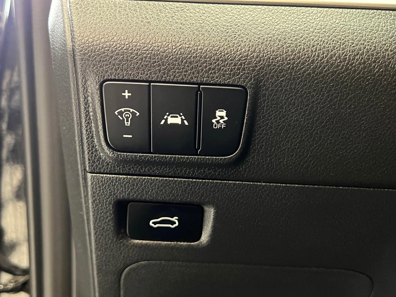 2021 Kia K5 LX AWD+New Tires+RemoteStart+LaneKeep+CLEAN CARFAX Photo