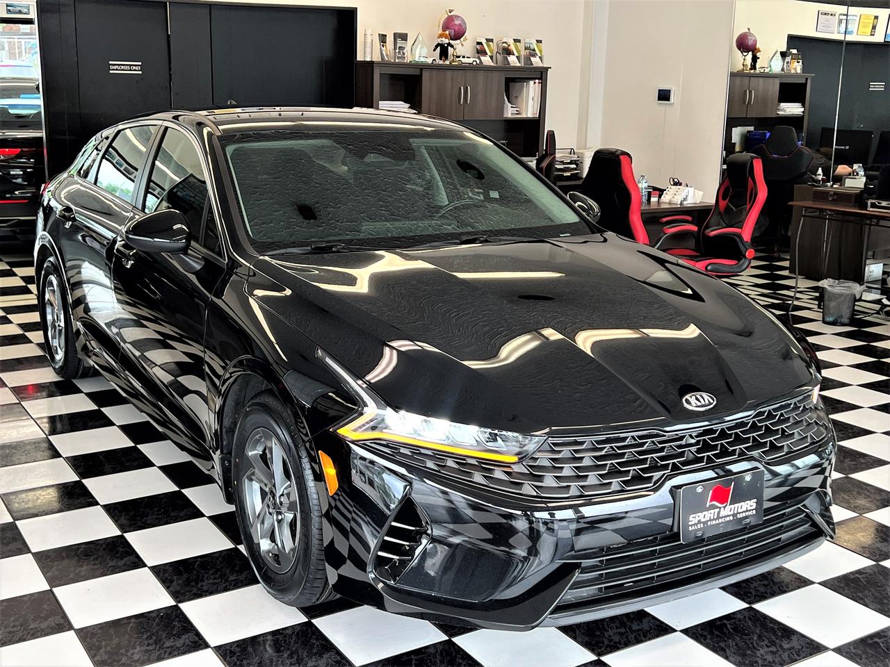 2021 Kia K5 LX AWD+New Tires+RemoteStart+LaneKeep+CLEAN CARFAX Photo