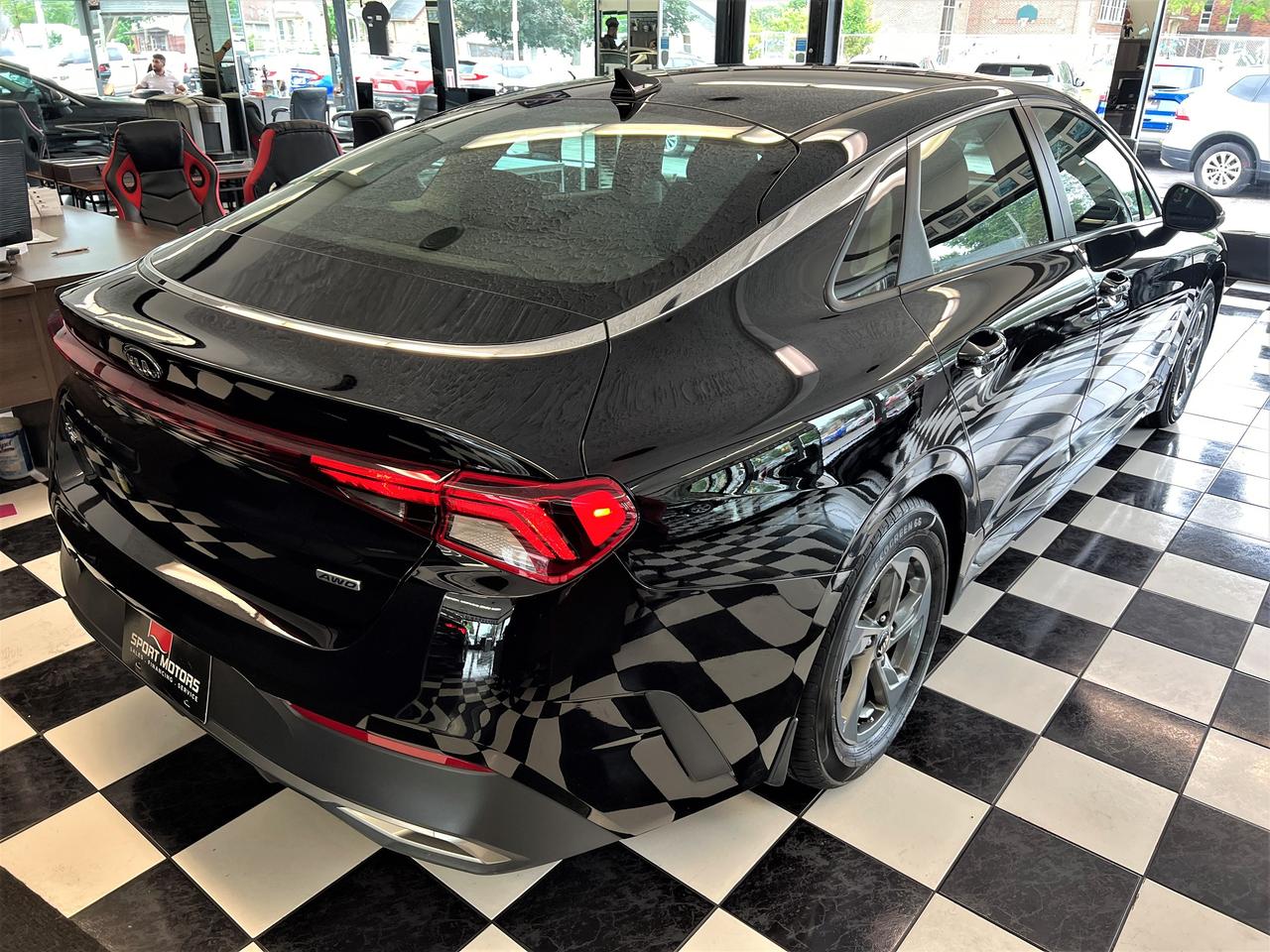 2021 Kia K5 LX AWD+New Tires+RemoteStart+LaneKeep+CLEAN CARFAX Photo