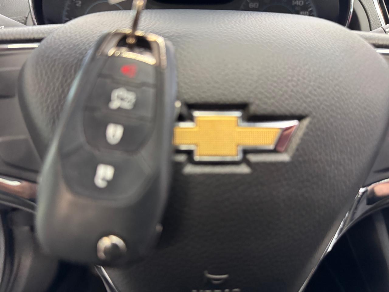 2017 Chevrolet Cruze LT+Camera+Heated Seats+A/C+CLEAN CARFAX Photo