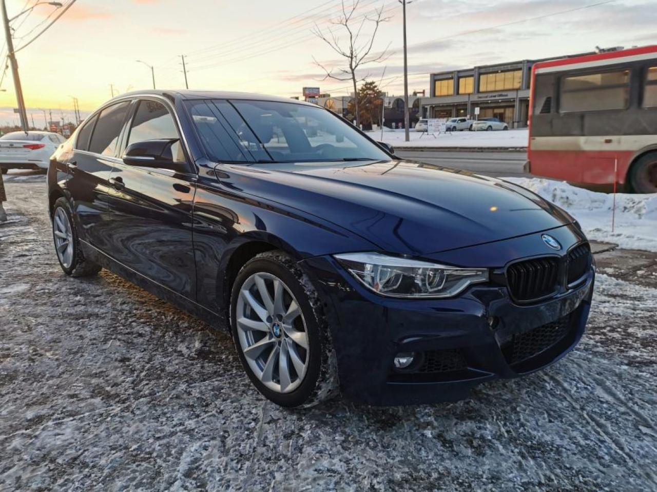 Used 2016 BMW 3 Series 328i xDrive for sale in North York, ON