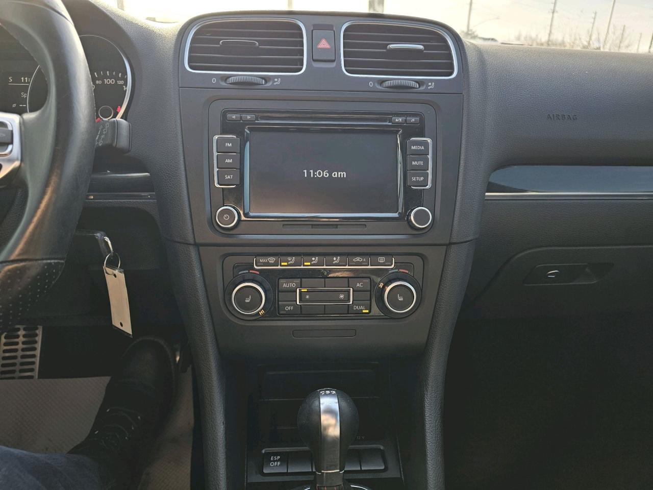 2010 Volkswagen Golf GTI 5dr HB DSG - Photo #12
