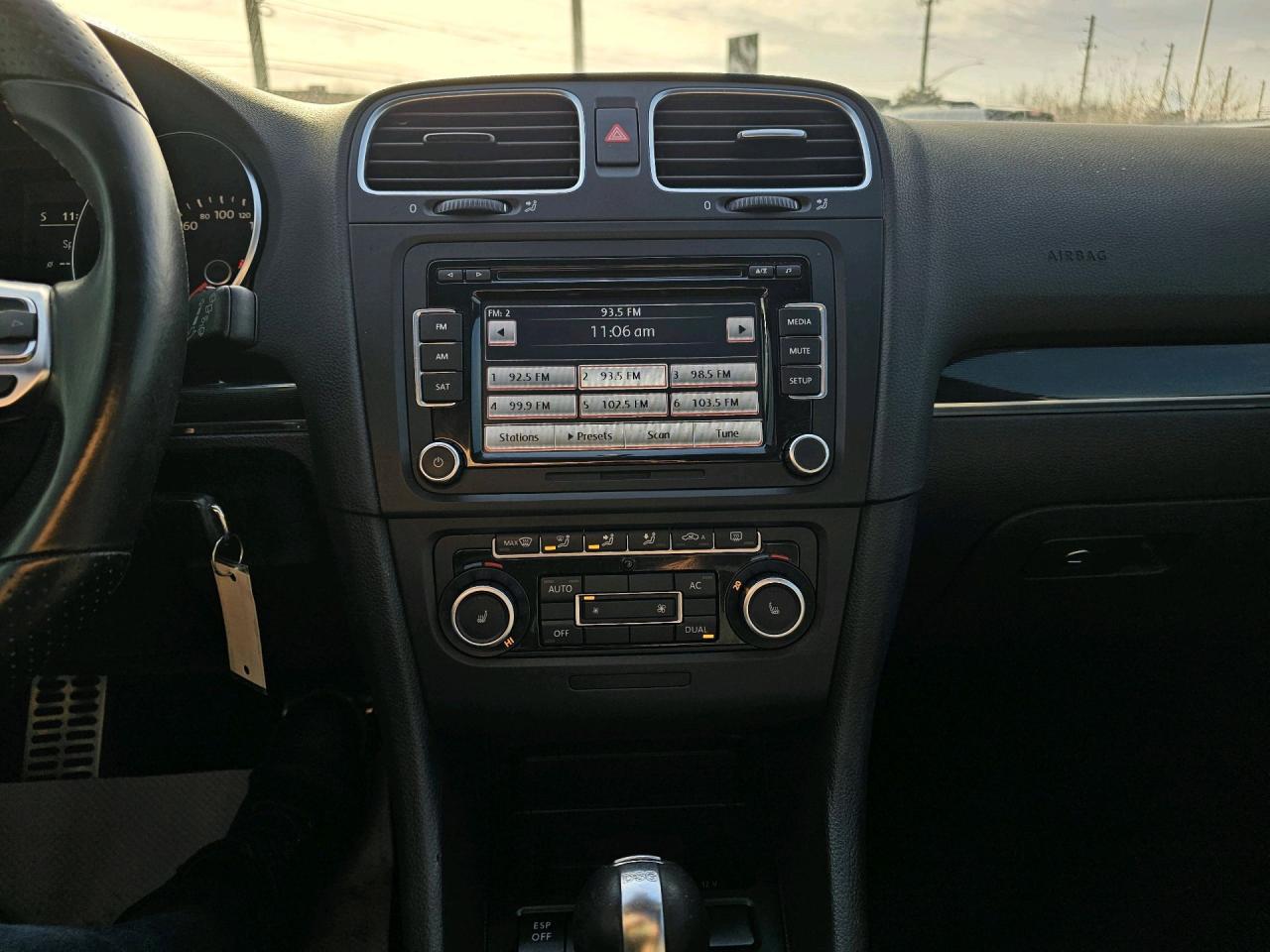 2010 Volkswagen Golf GTI 5dr HB DSG - Photo #16