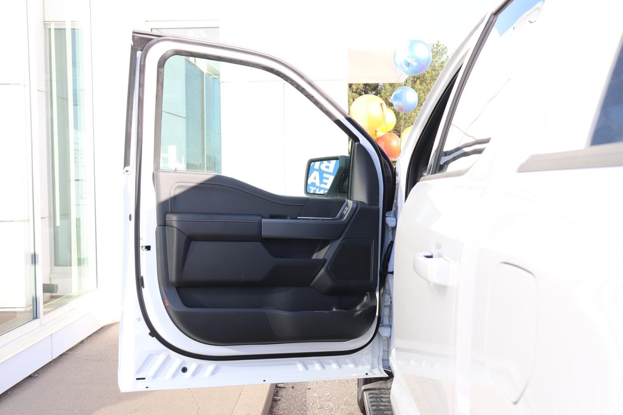 2025 Ford F-150 XLT 4WD SuperCrew 5.5' Box Photo5
