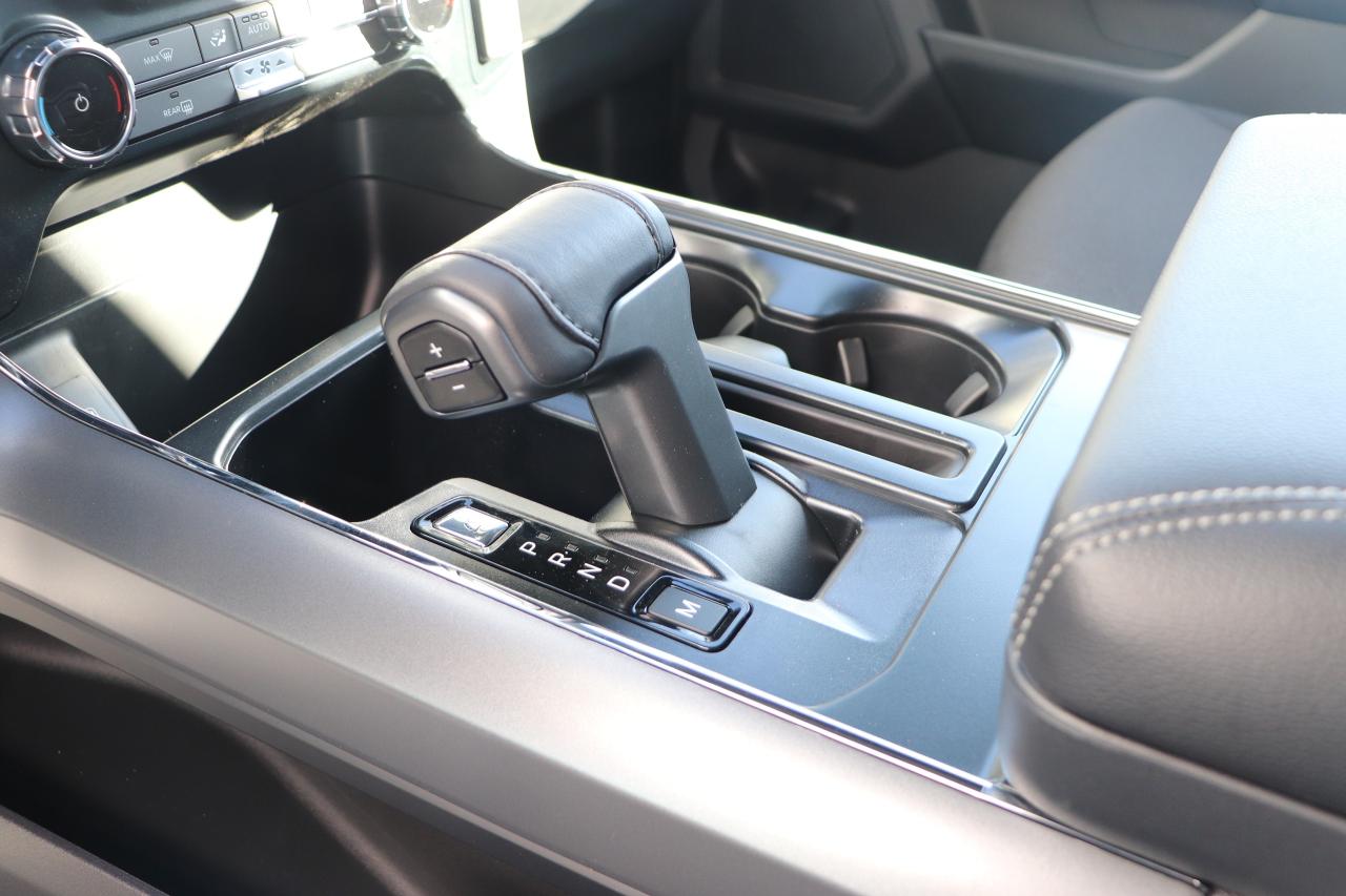 2025 Ford F-150 XLT 4WD SuperCrew 5.5' Box Photo5